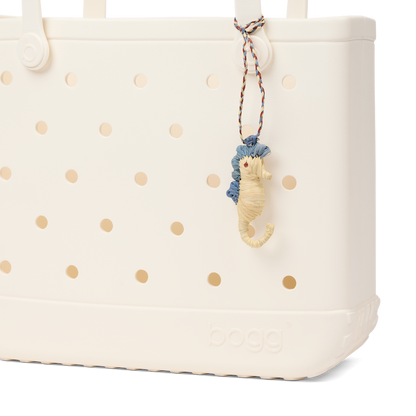 Bogg'd & Charmed  - Raffia Seahorse
